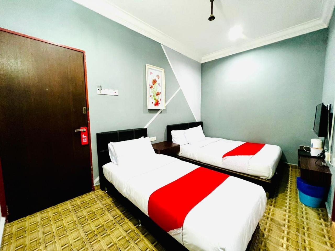 Daily Inn Hotel Mersing Buitenkant foto