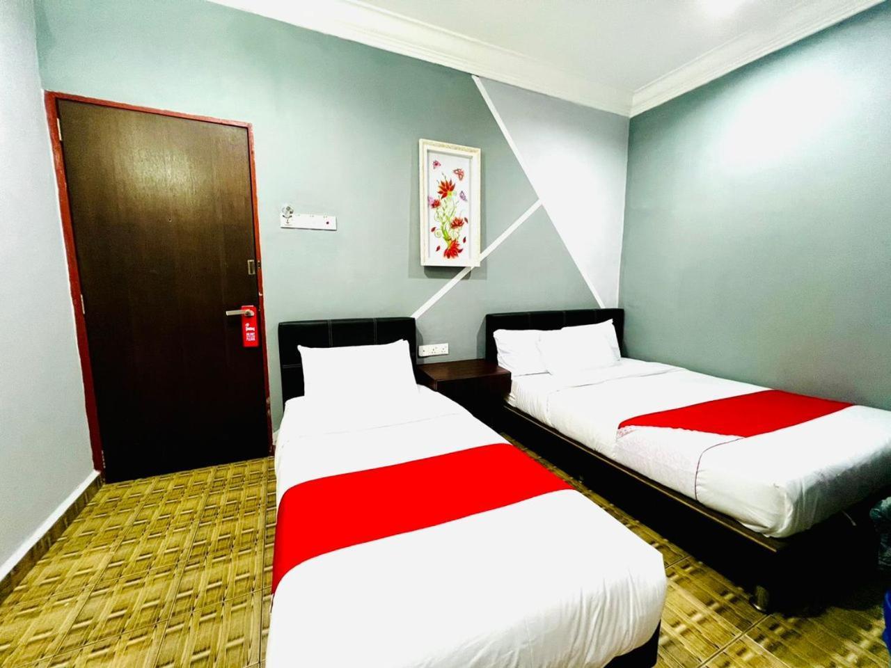 Daily Inn Hotel Mersing Buitenkant foto