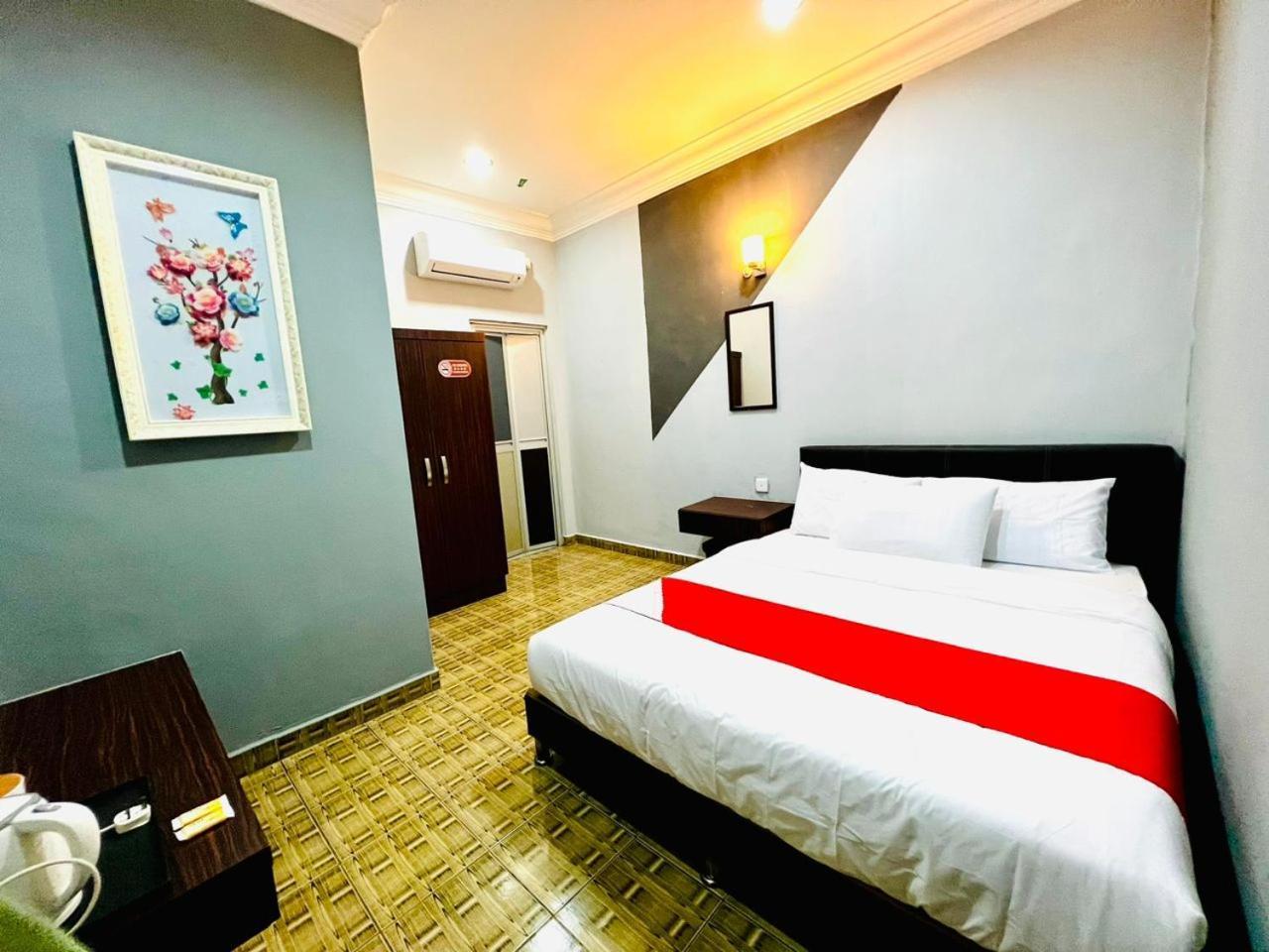 Daily Inn Hotel Mersing Buitenkant foto